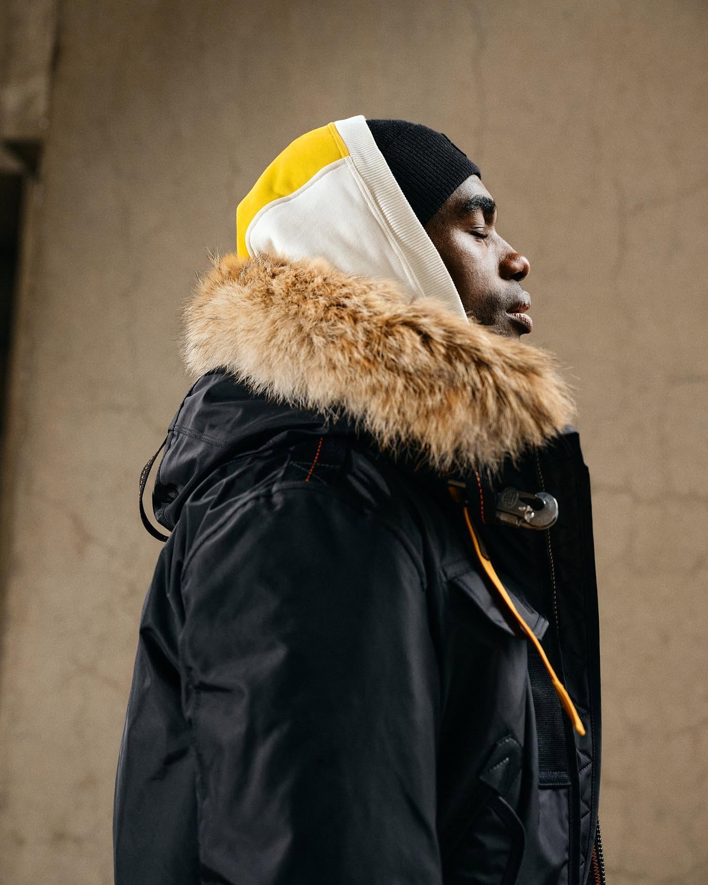 Parajumpers, Habitat 67 Montreal